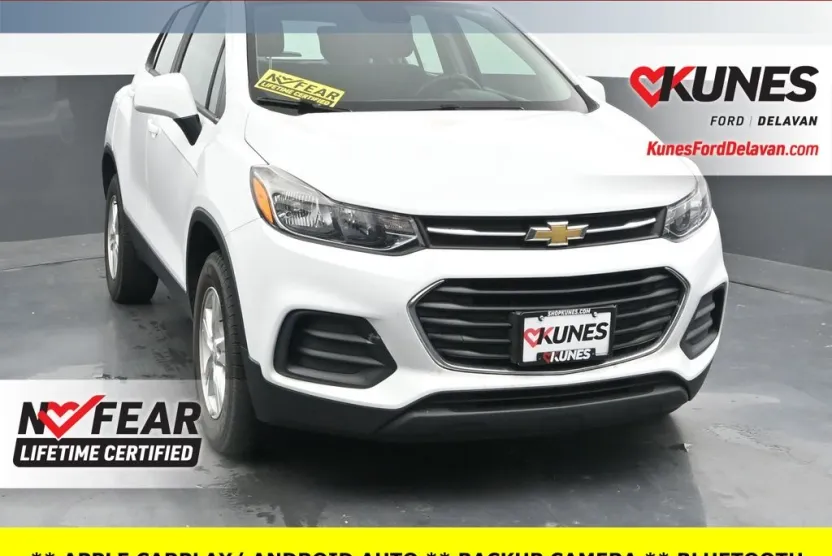 2018 Chevrolet Trax LS photo 1