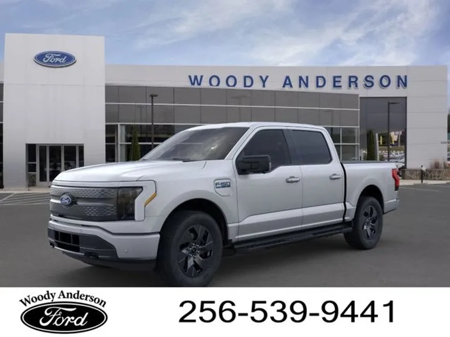 2025 Ford F-150 Lightning photo 1