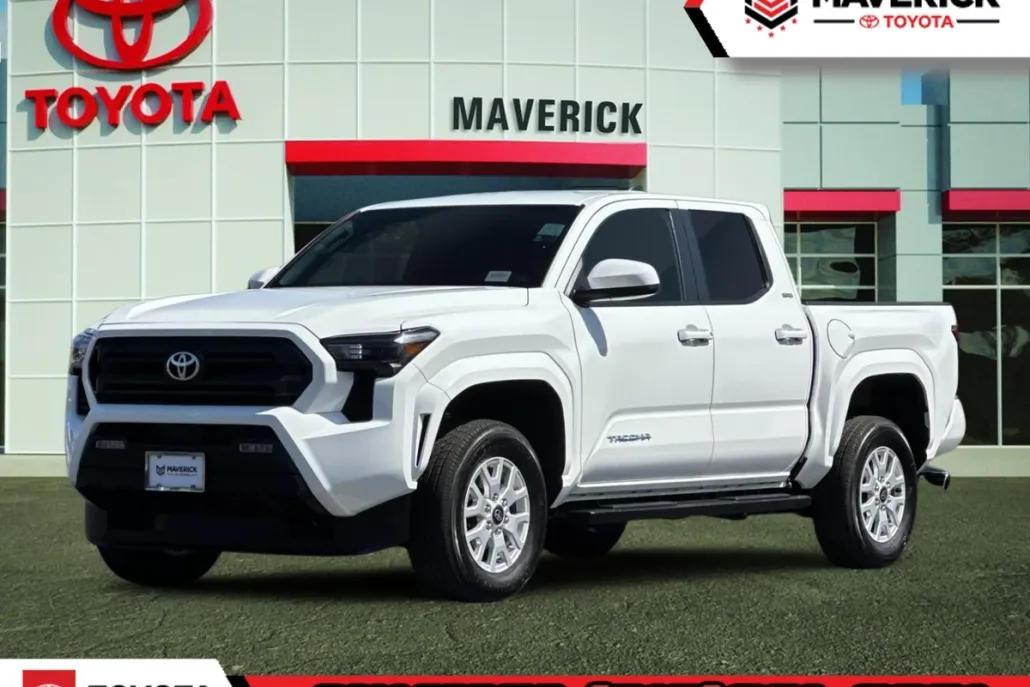 2025 Toyota Tacoma SR5 photo 1