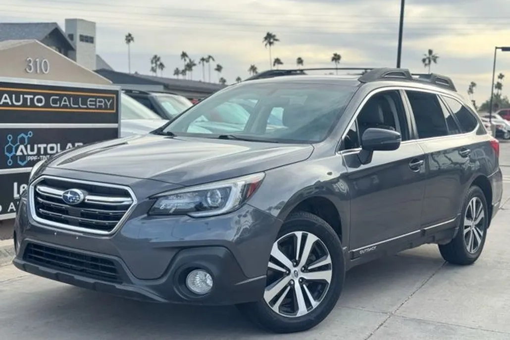 2018 Subaru Forester 2.5i Premium photo 1