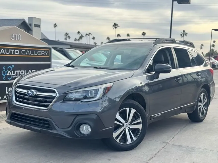 2018 Subaru Forester 2.5i Premium photo 1