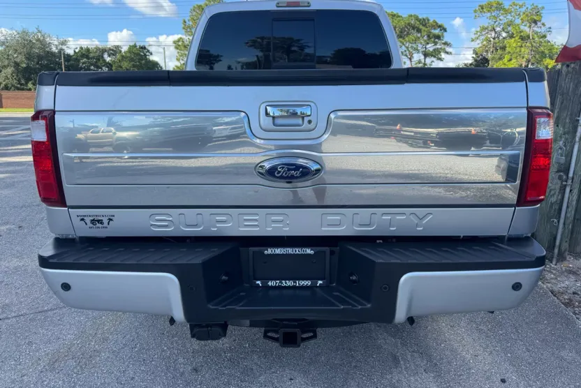 2016 Ford F-250 Platinum photo 1