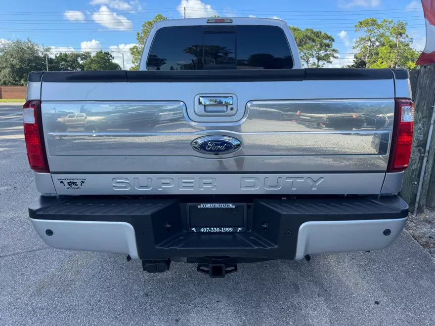 2016 Ford F-250 Platinum photo 1