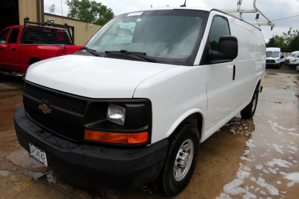 2014 Chevrolet Express 2500 Cargo photo 1