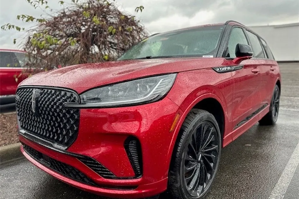 2025 Lincoln Aviator Reserve photo 1