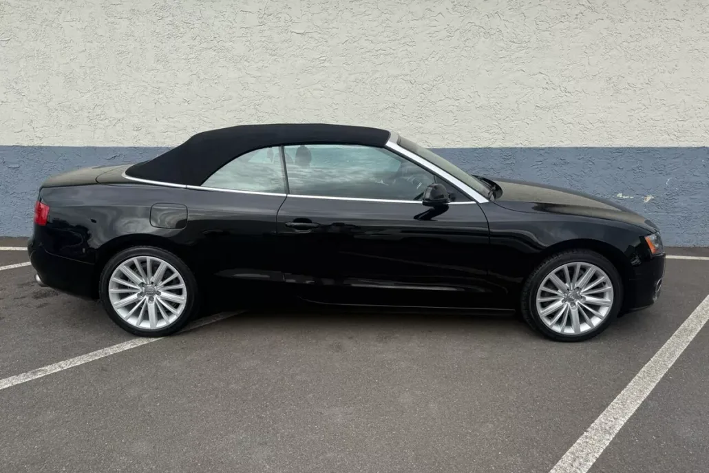 2011 Audi A5 2.0T Premium Cabriolet photo 1