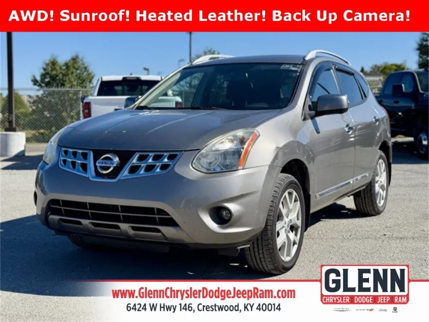 2013 Nissan Rogue SL photo 1