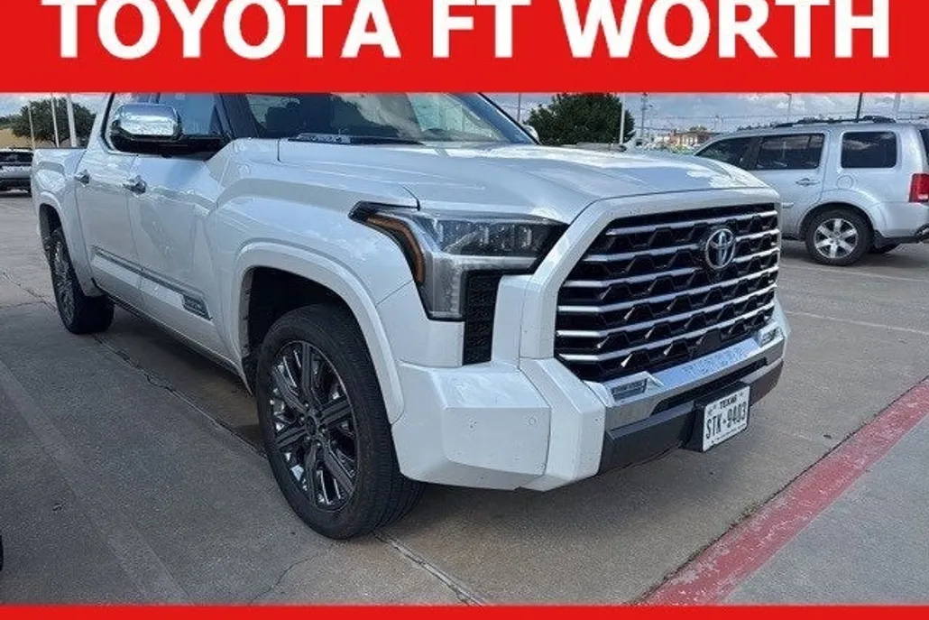 2023 Toyota Tundra CapStone photo 1