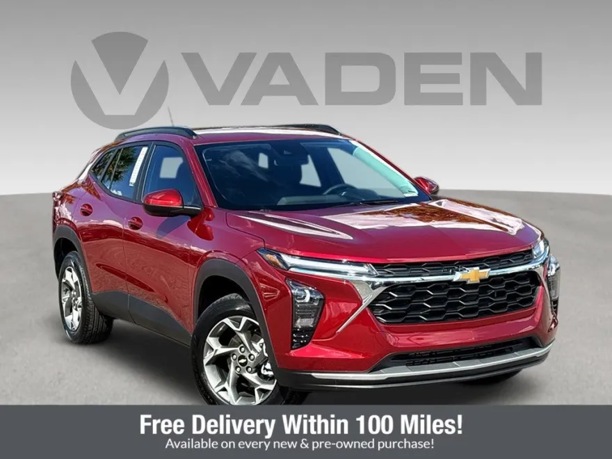 2025 Chevrolet Trax LT photo 1