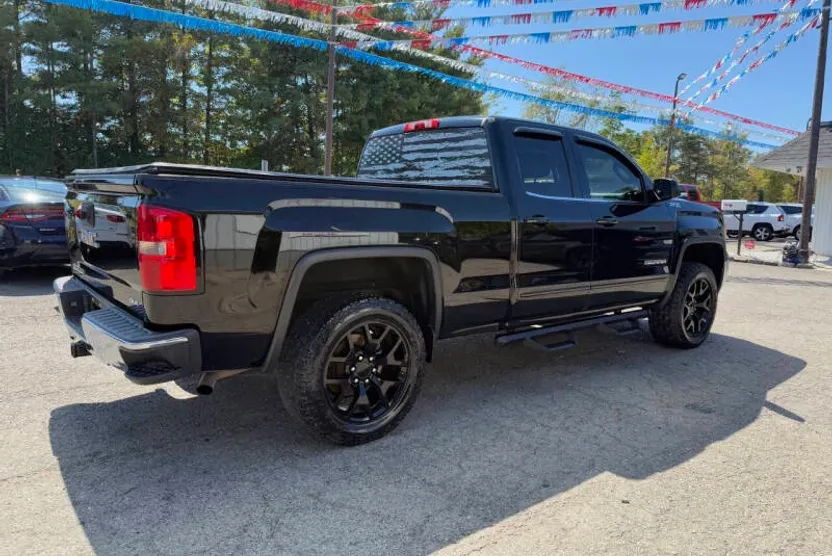 2014 Gmc Sierra 1500 SLE photo 1