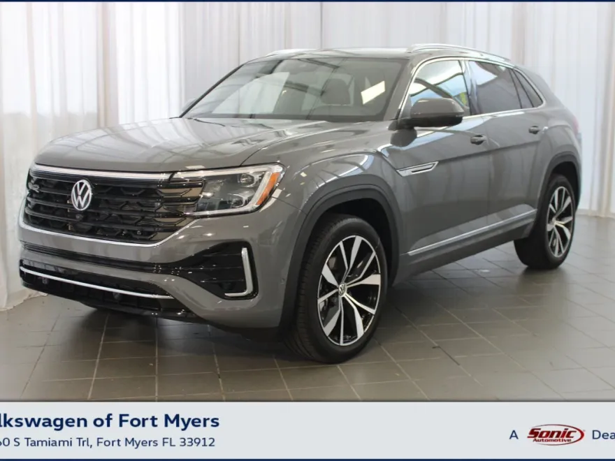 2026 Volkswagen Atlas Cross Sport SEL Premium R-Line photo 1