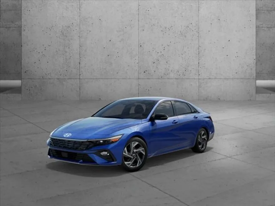 2025 Hyundai Elantra SEL Sport photo 1
