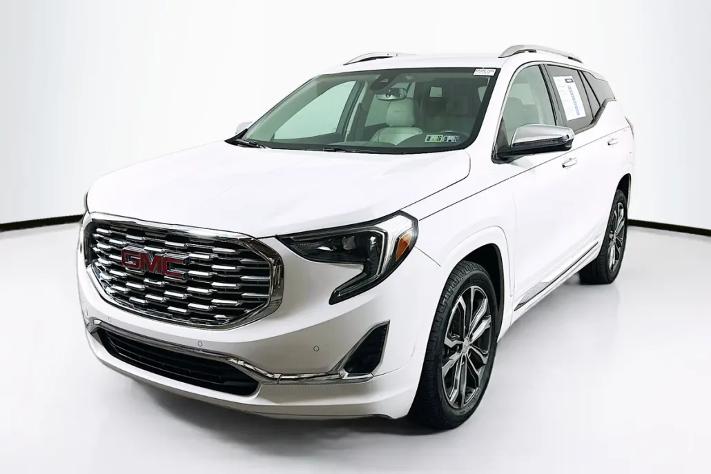 2020 Gmc Terrain Denali photo 1