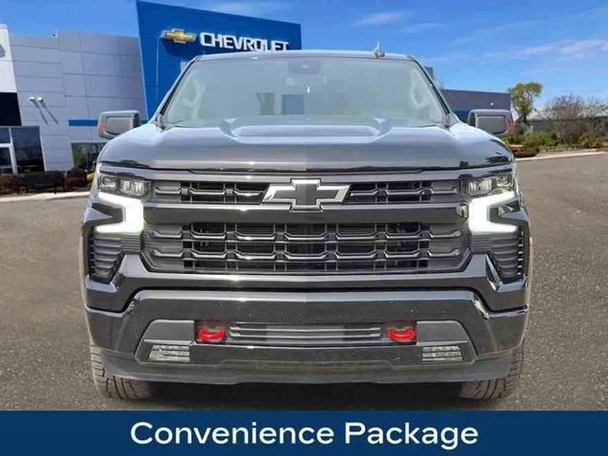 2023 Chevrolet Silverado 1500 RST photo 1