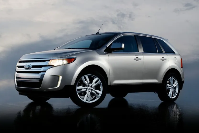 2013 Ford Edge SEL photo 1