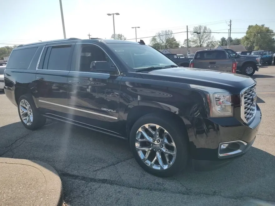 2020 Gmc Yukon XL Denali photo 1