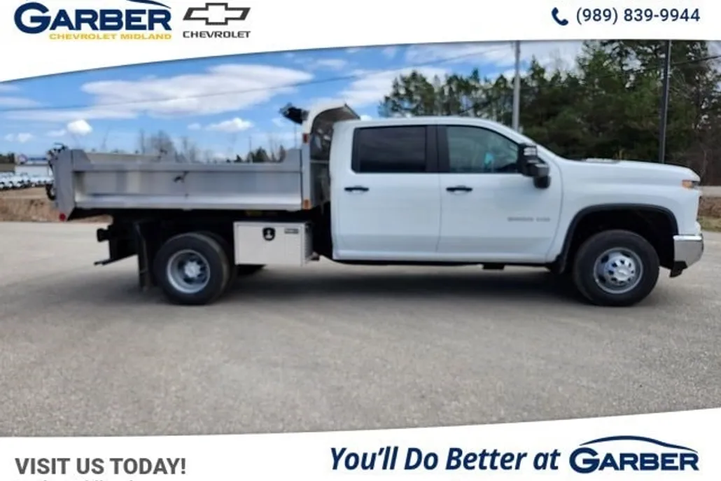 2025 Chevrolet Silverado 3500HD Work Truck photo 1
