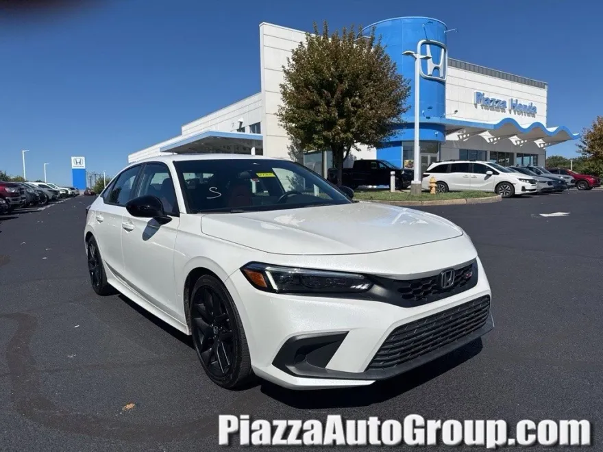 2022 Honda Civic Si photo 1