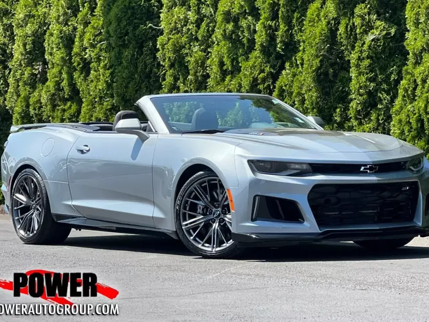 2023 Chevrolet Camaro ZL1 photo 1