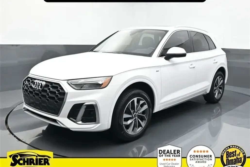 2024 Audi Q5 45 S line Premium Plus photo 1