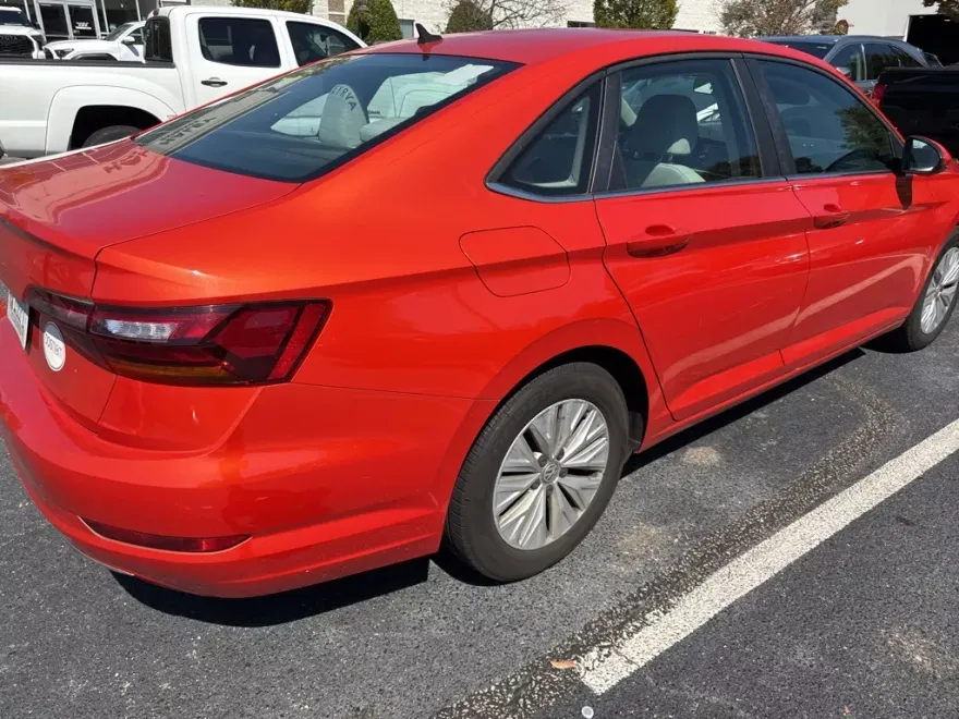 2019 Volkswagen Jetta 1.4T S photo 1