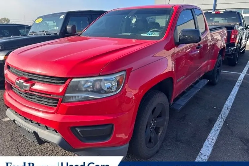 2017 Chevrolet Colorado LT photo 1