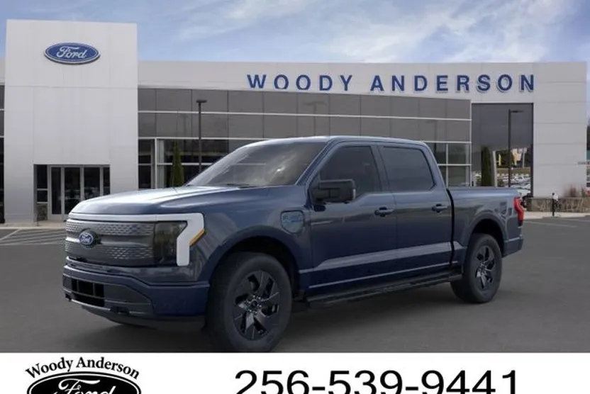 2025 Ford F-150 Lightning photo 1