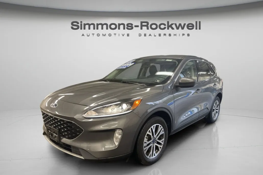 2022 Ford Escape SEL photo 1
