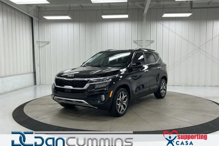 2022 Kia Seltos SX photo 1