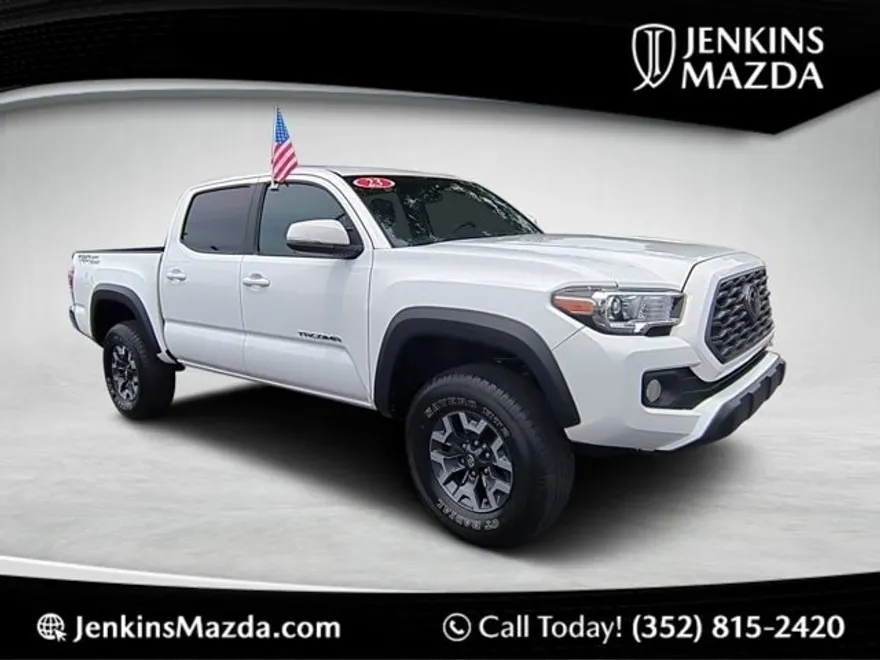 2023 Toyota Tacoma TRD Off-Road V6 photo 1
