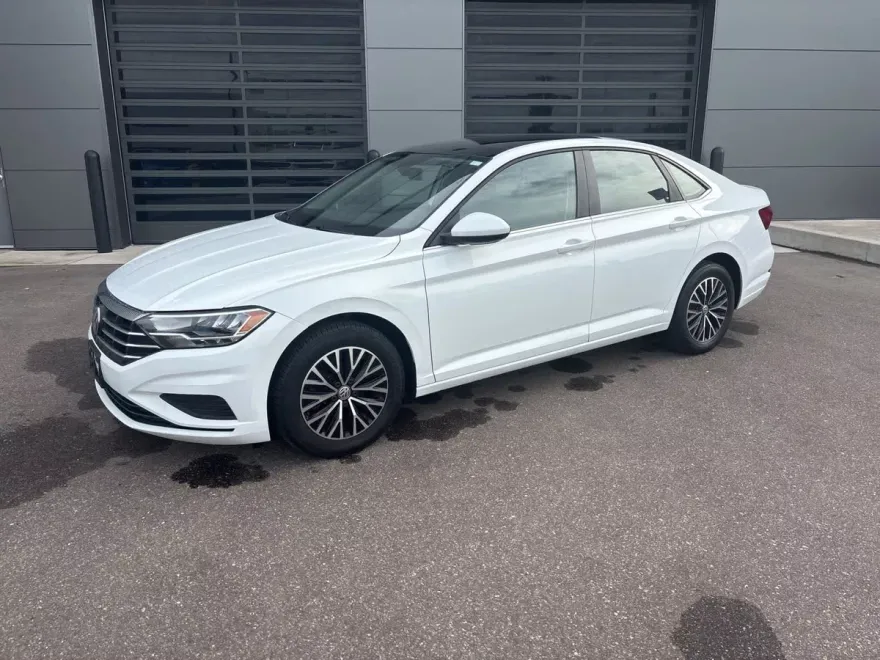 2019 Volkswagen Jetta 1.4T SE photo 1