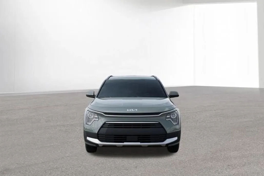 2025 Kia Niro EX photo 1