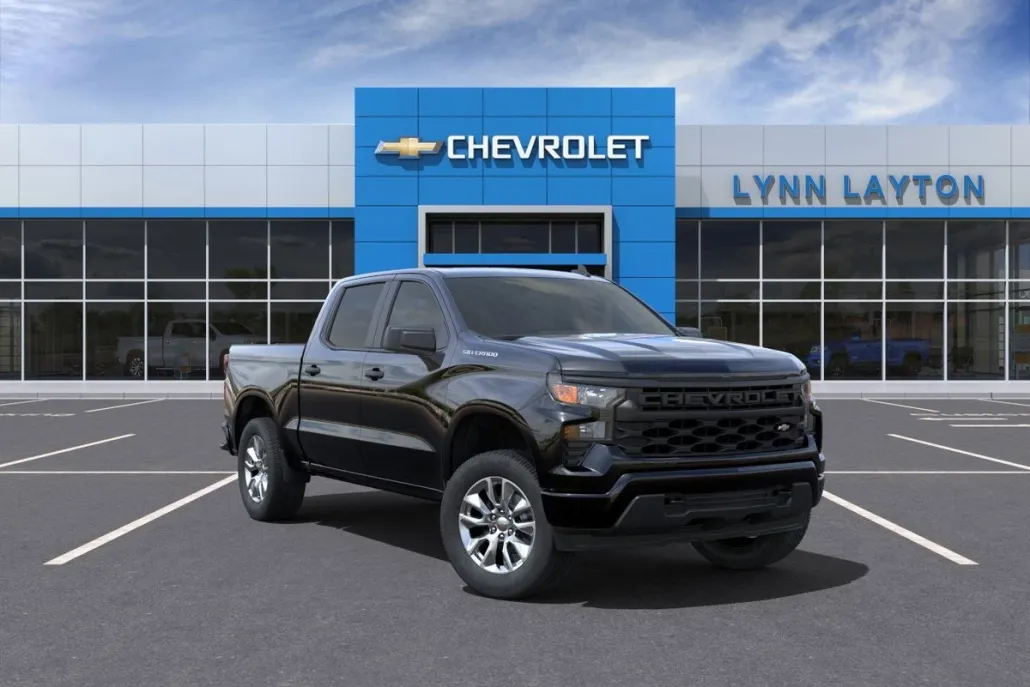 2025 Chevrolet Silverado Custom photo 1