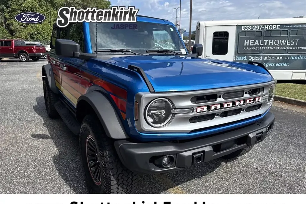 2025 Ford Bronco Big Bend photo 1