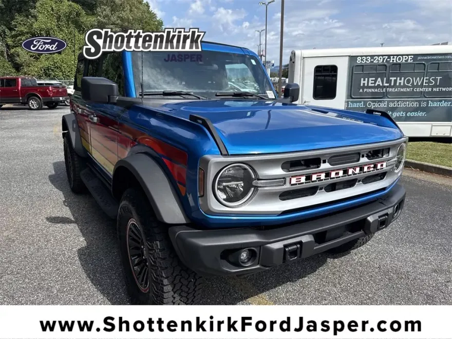 2025 Ford Bronco Big Bend photo 1