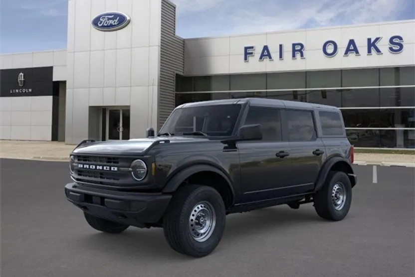 2025 Ford Bronco Base photo 1