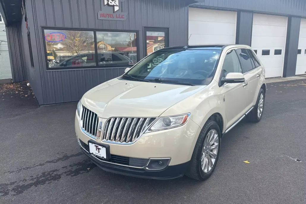 2015 Lincoln MKX Base photo 1