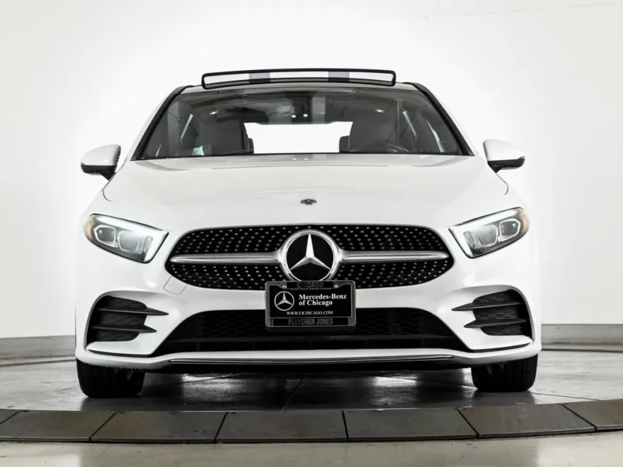 2022 Mercedes Benz A 220 4MATIC photo 1