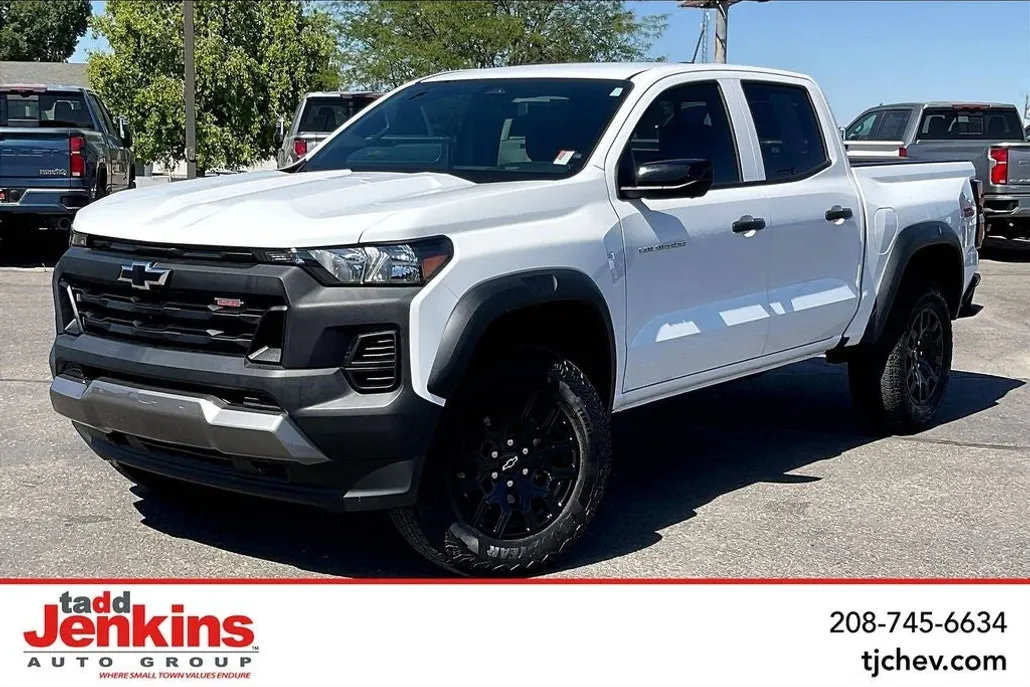 2024 Chevrolet Colorado Trail Boss photo 1
