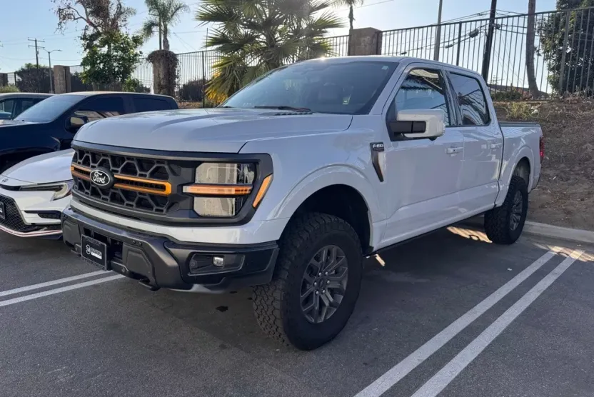 2025 Ford F-150 Tremor photo 1