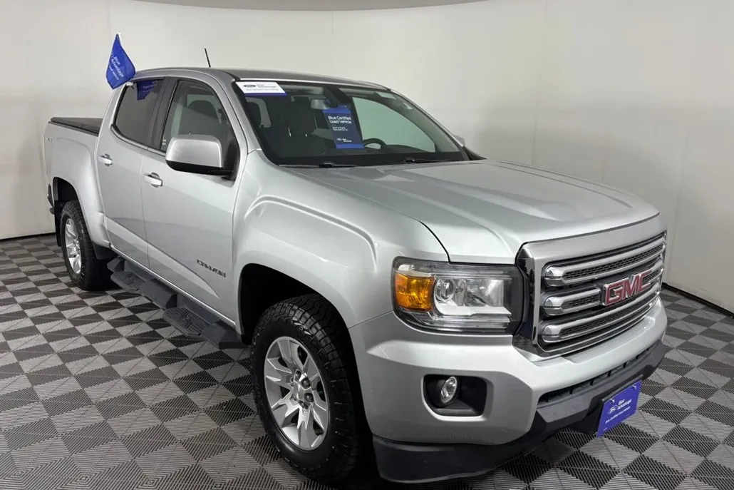 2017 Gmc Canyon SLE photo 1