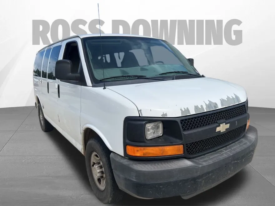 2013 Chevrolet Express 2500 LS photo 1
