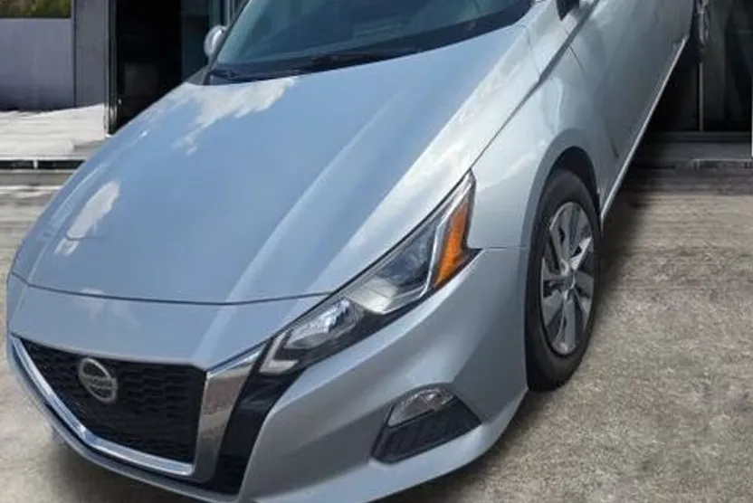 2021 Nissan Altima 2.5 S photo 1