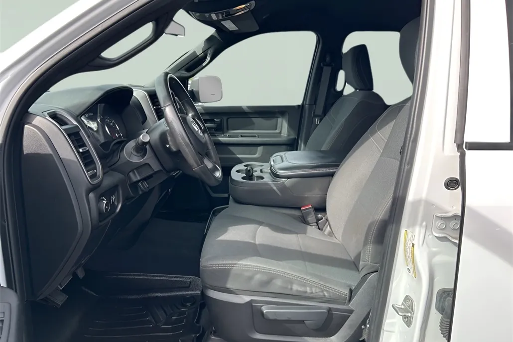 2021 Ram 2500 Tradesman photo 1