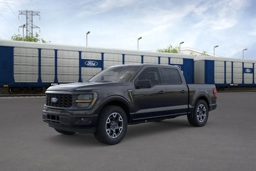 2025 Ford F-150 STX photo 1