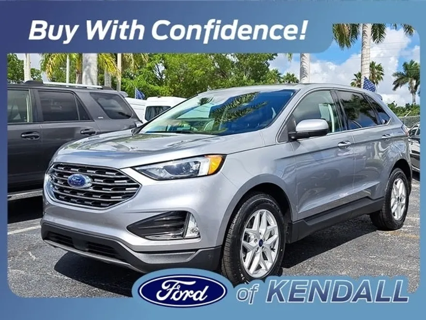 2022 Ford Edge SEL photo 1