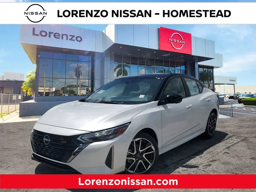 2025 Nissan Sentra SR photo 1