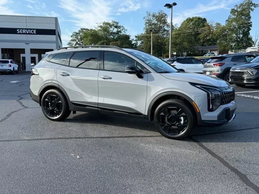2026 Kia Sportage EX X-Line photo 1