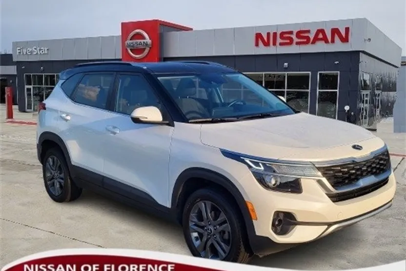 2021 Kia Seltos S photo 1