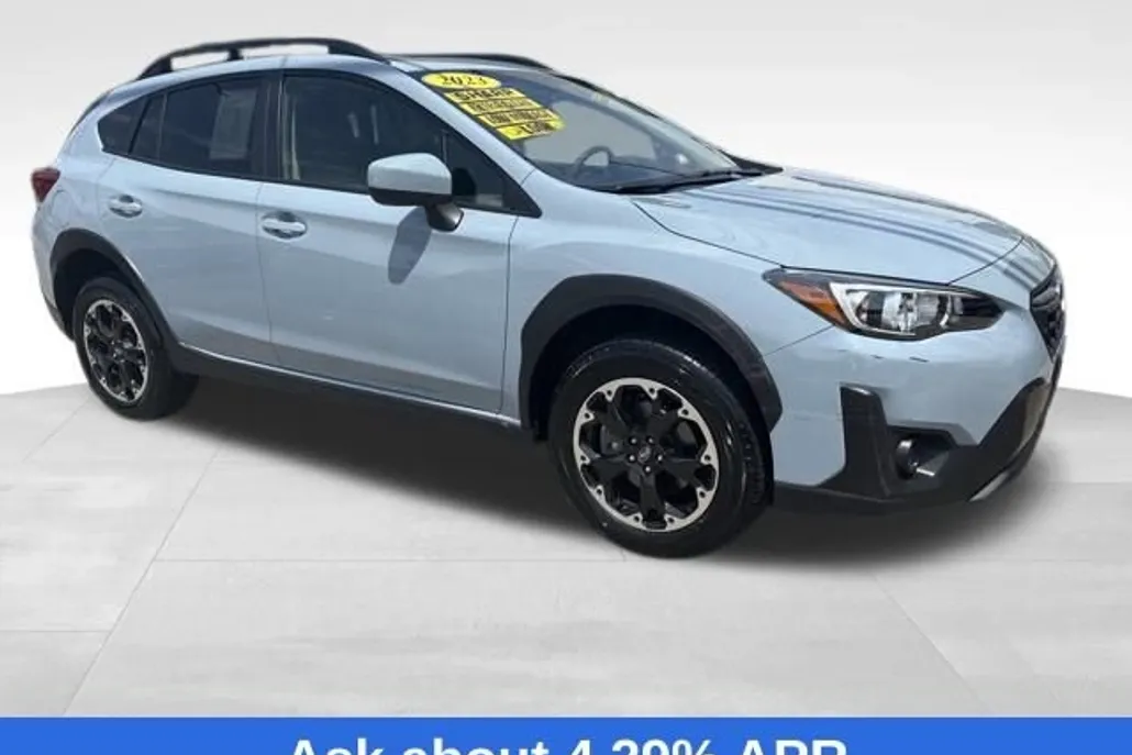 2023 Subaru Crosstrek Premium photo 1